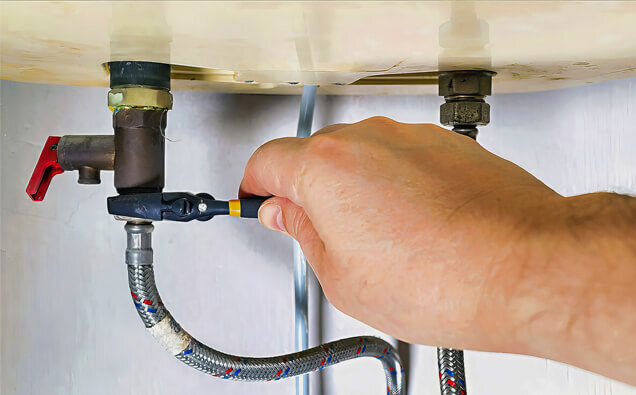 https://plumberkarrinyup.com.au/uploads/2025/06/gas-plumbing-122038.jpg