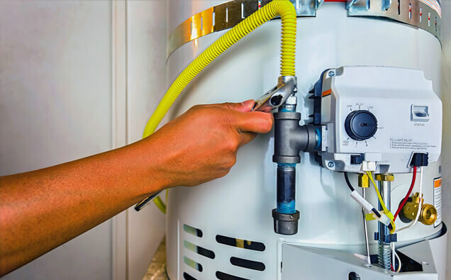 https://plumberkarrinyup.com.au/uploads/2025/06/hot-water-227013.jpg